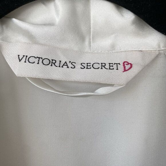 Vintage Victoria's Secret Ivory Satin Robe Black Trim Belted XS/S Bride To Be - Picture 10 of 11